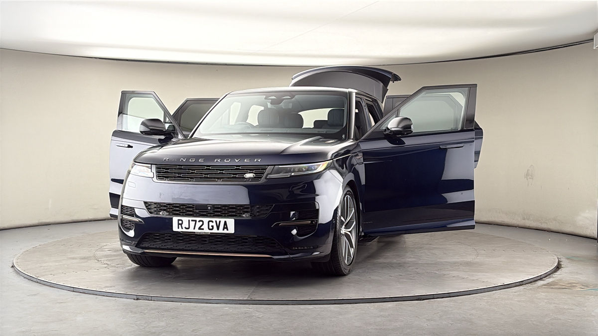 More views of Land Rover Range Rover Sport