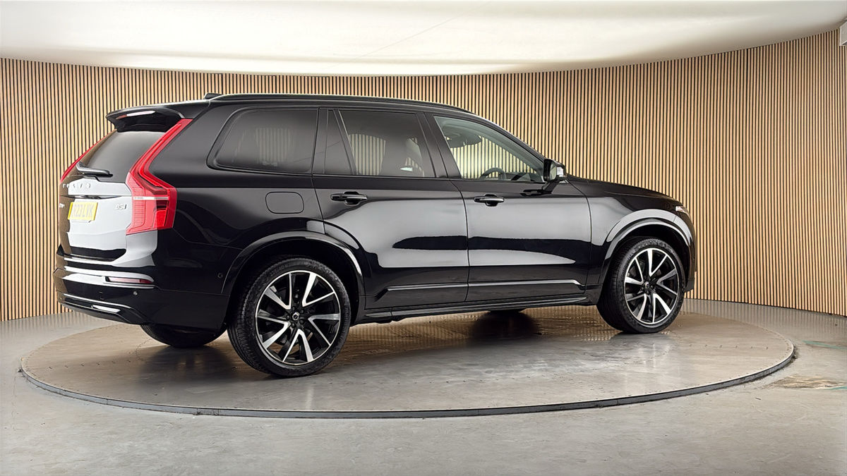 More views of Volvo XC90