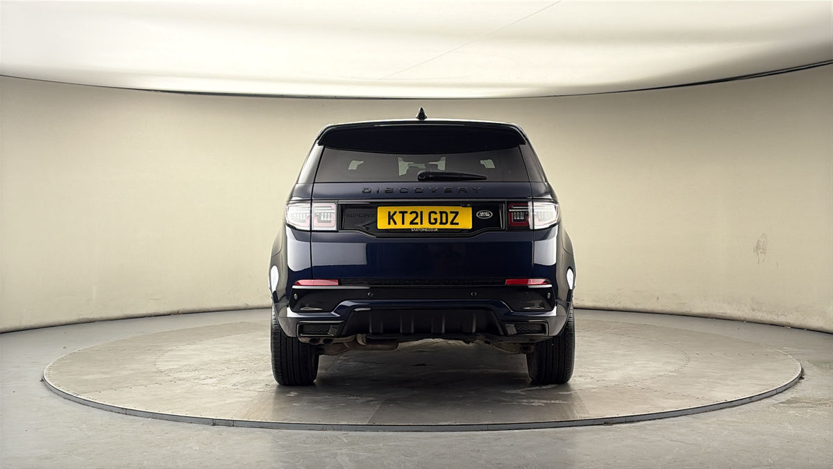 Land Rover Discovery Sport Image 4