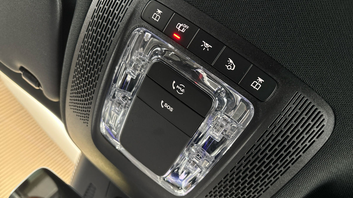Mercedes-Benz GLA Image 27