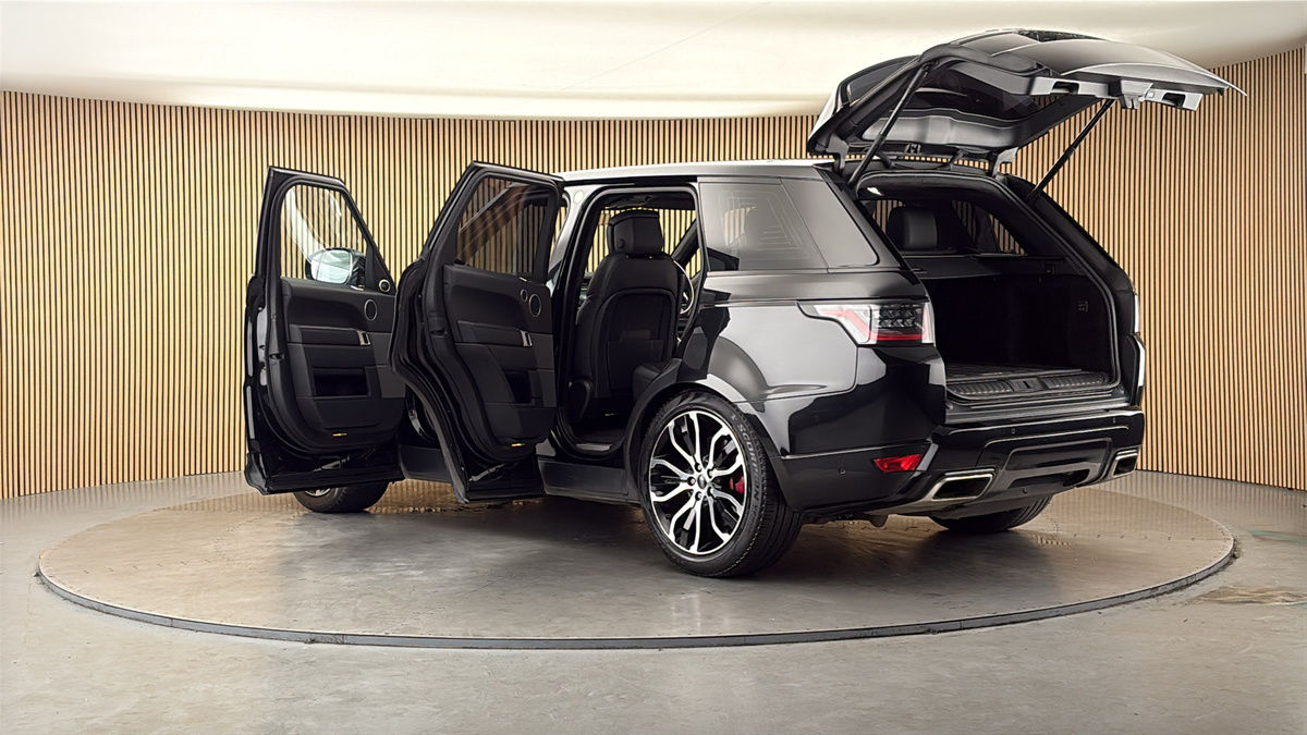 More views of Land Rover Range Rover Sport