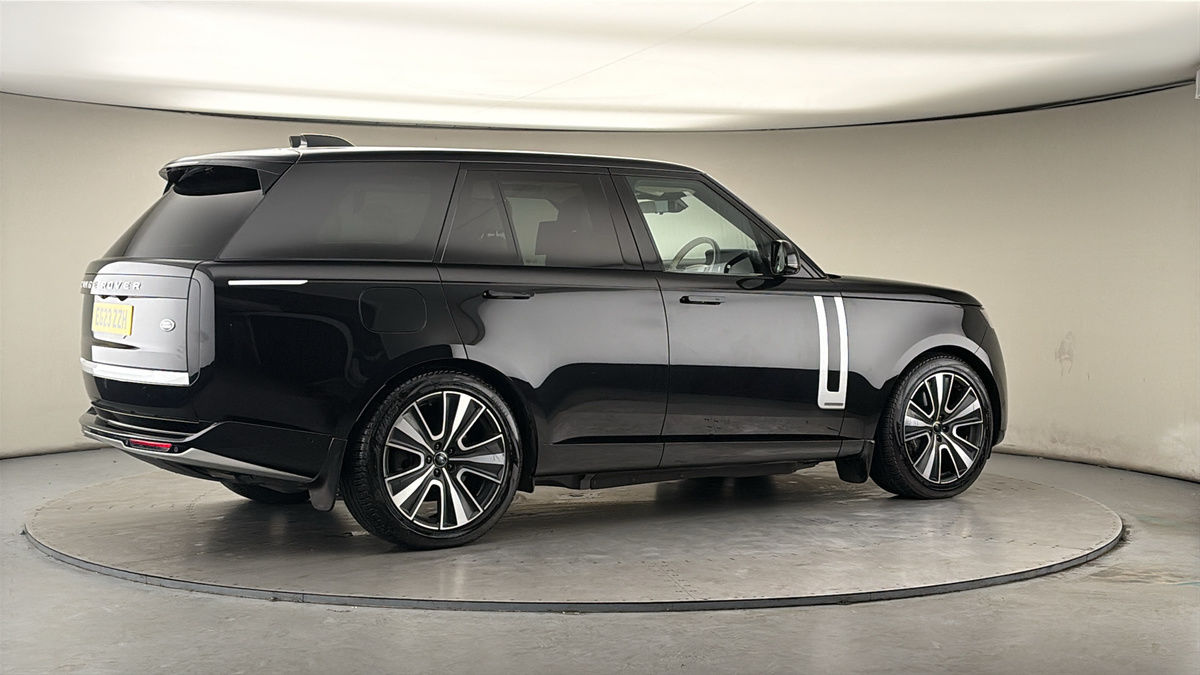 More views of Land Rover Range Rover