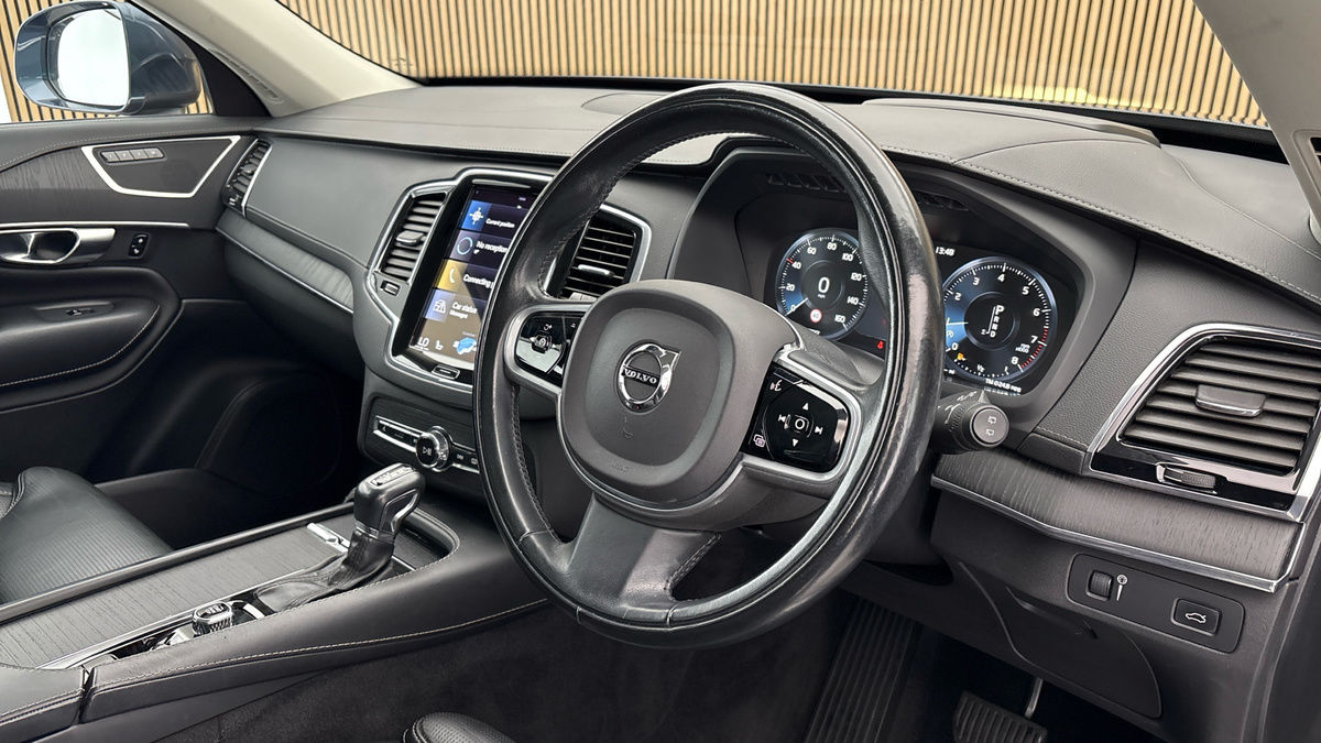 Volvo XC90 Image 5