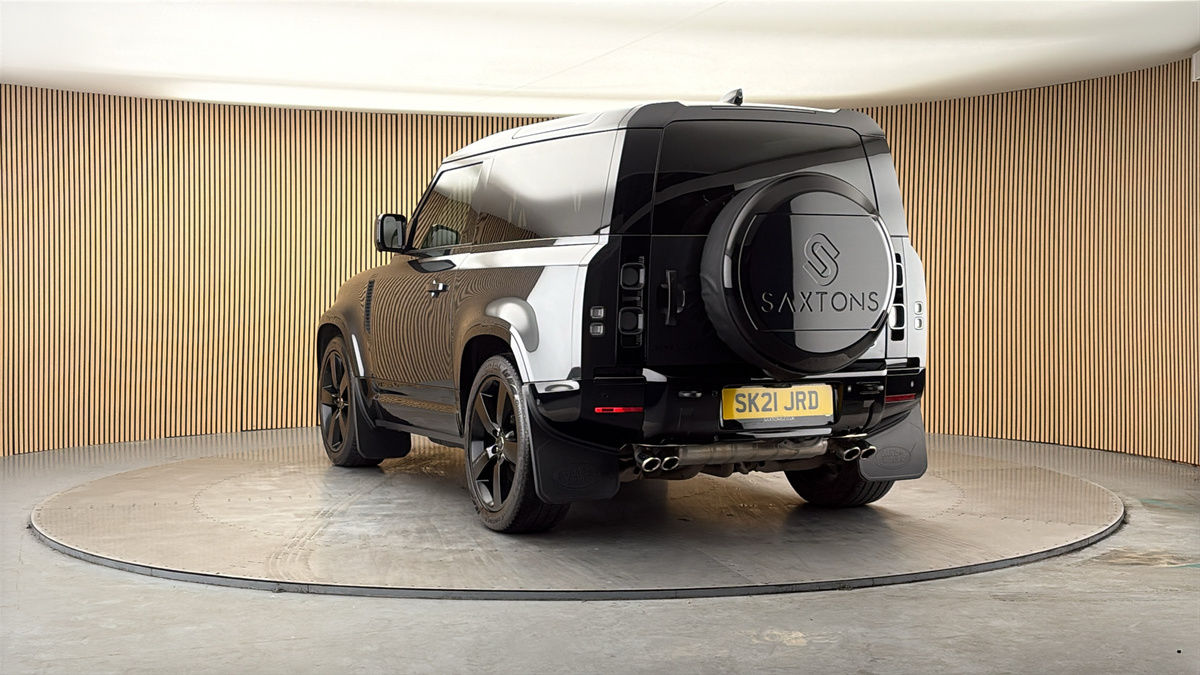 More views of Land Rover Defender 90