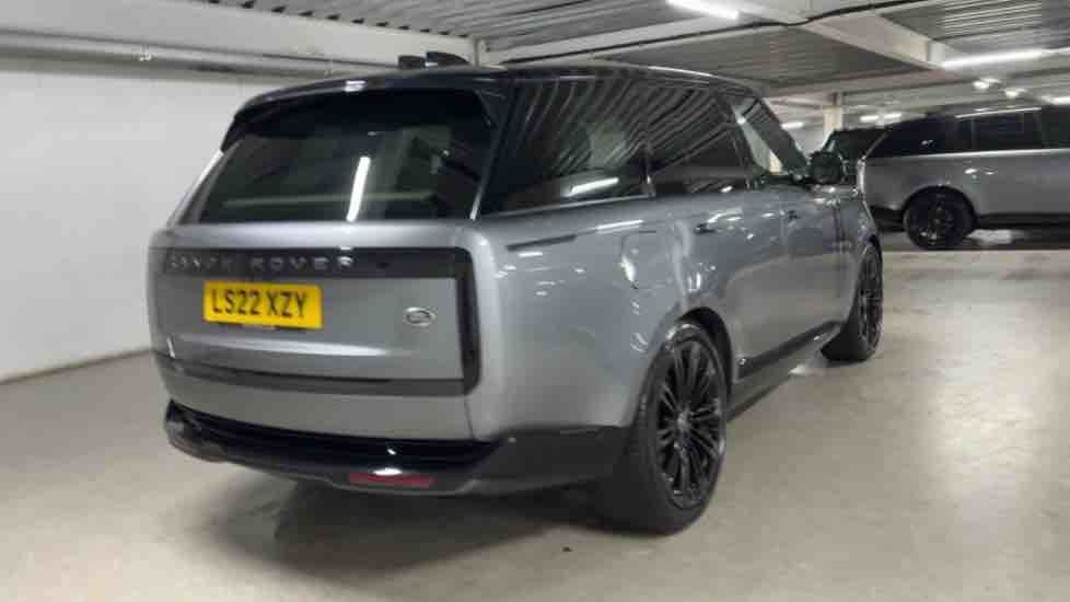 More views of Land Rover Range Rover