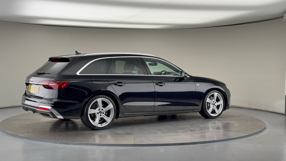 More views of Audi A4 Avant