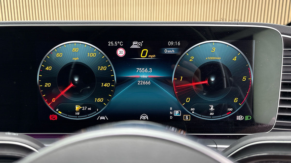 Mercedes-Benz GLE Image 34