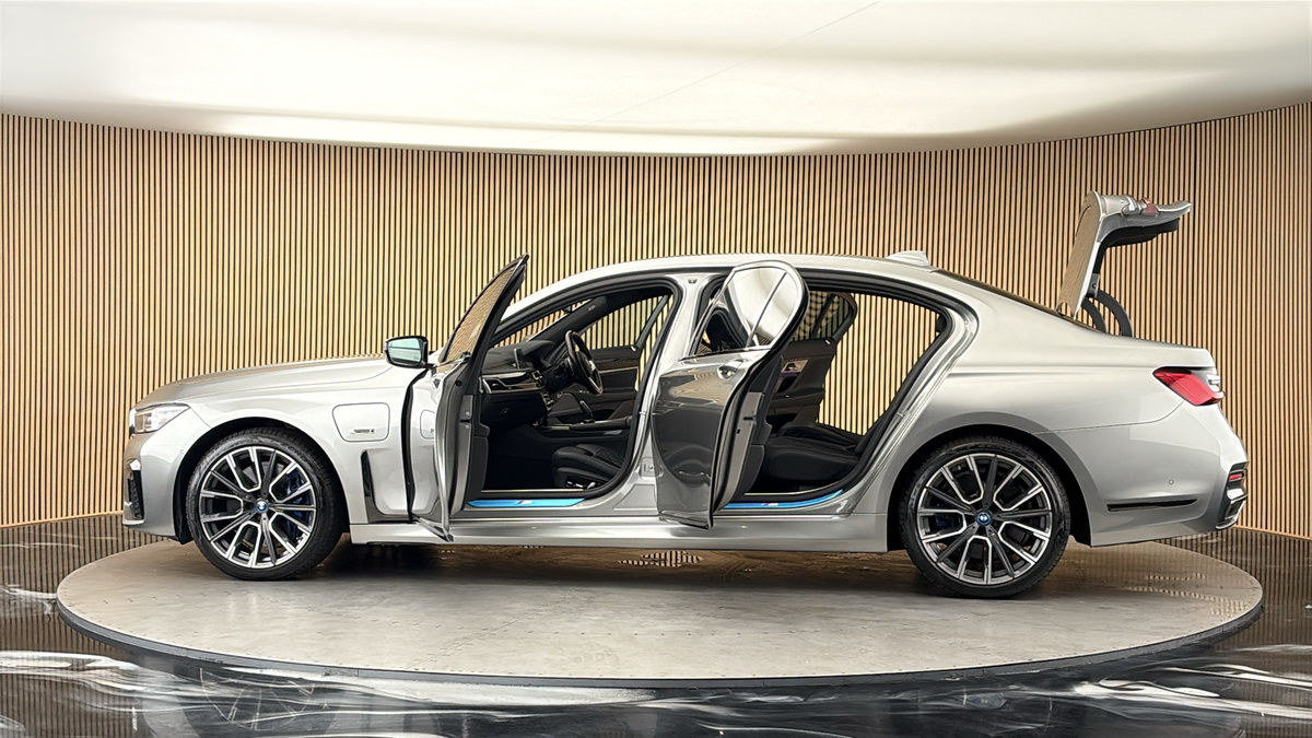 More views of BMW 7 Series
