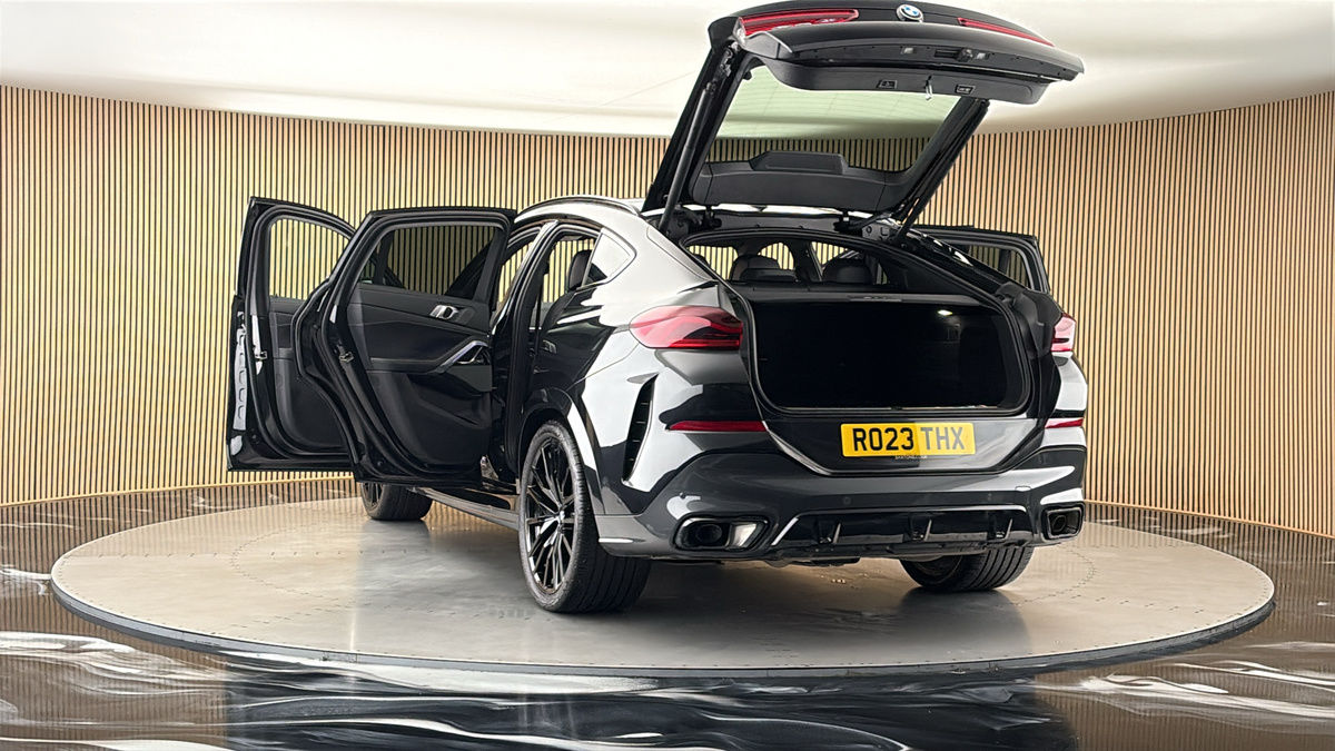 More views of BMW X6