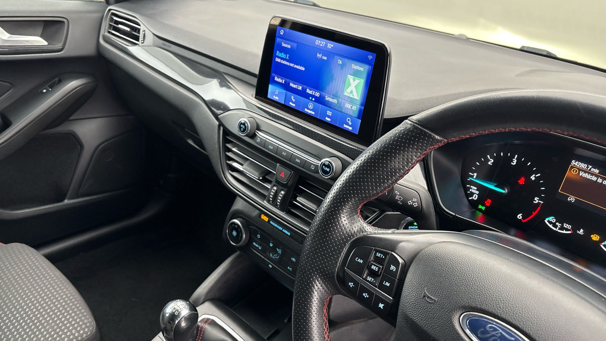 Ford Focus Image 18