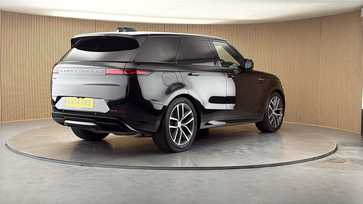 More views of Land Rover Range Rover Sport