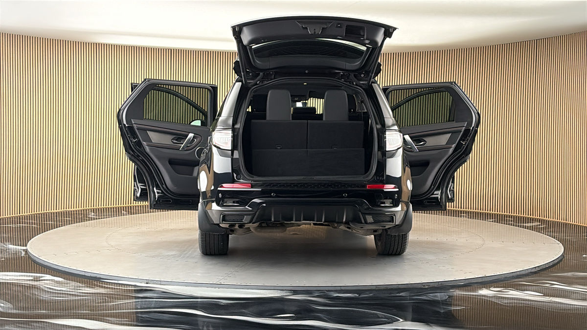More views of Land Rover Discovery Sport