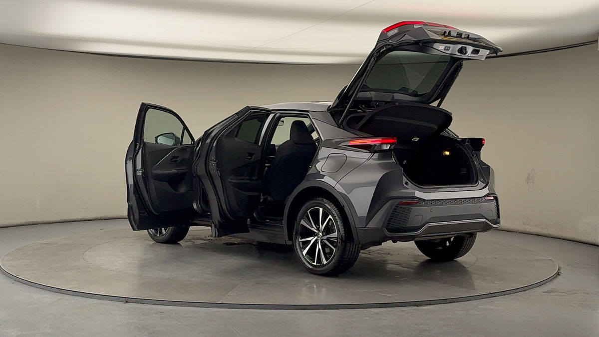 More views of Toyota C-HR