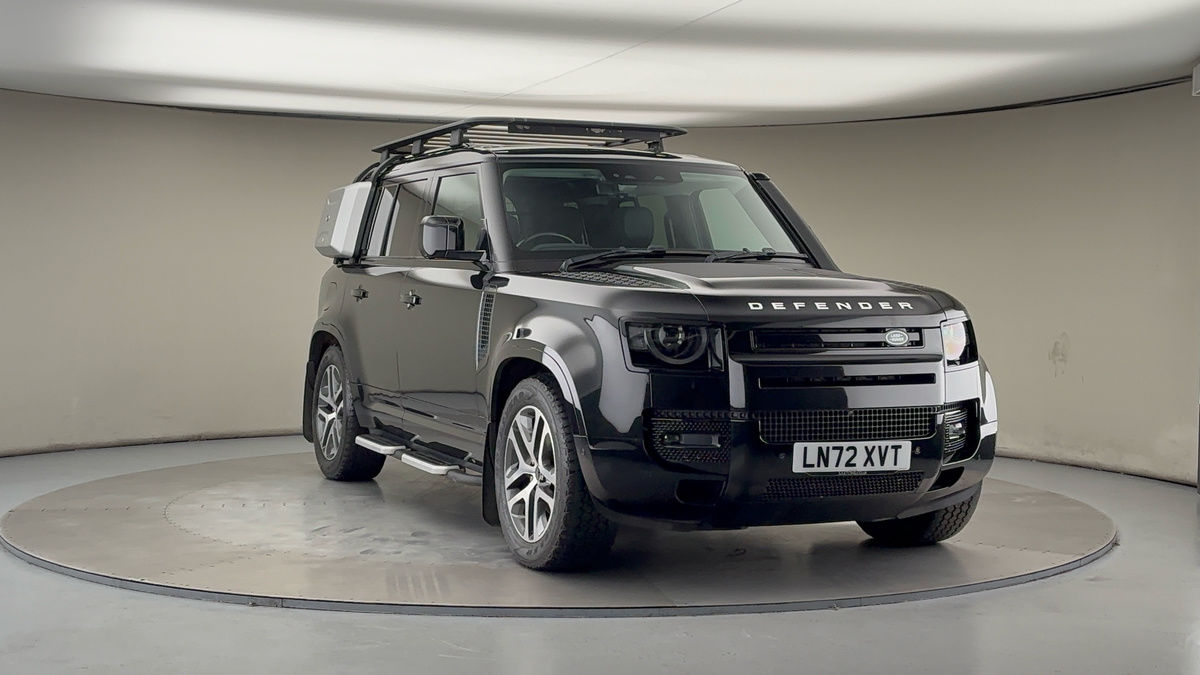 More views of Land Rover Defender 110