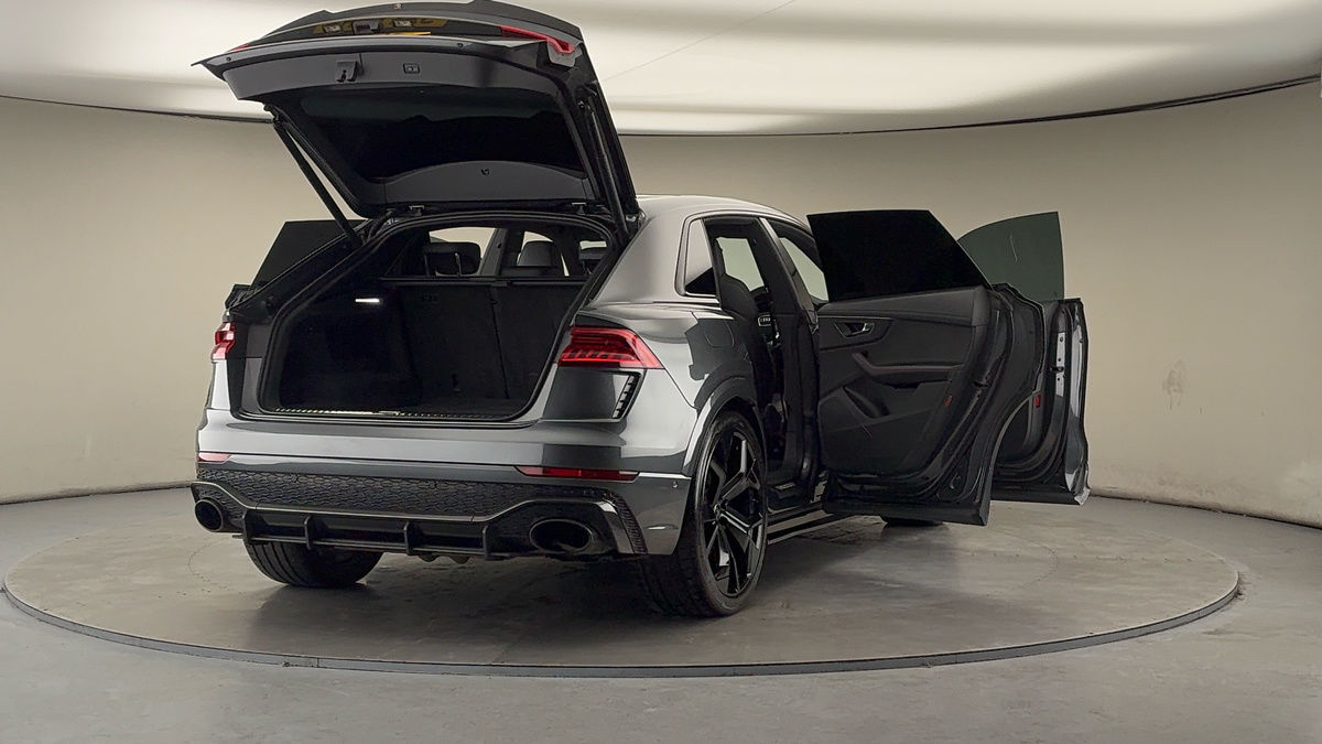 More views of Audi RSQ8