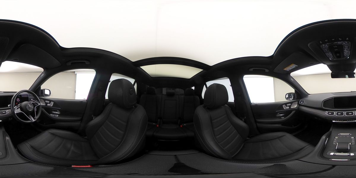 More views of Mercedes-Benz GLE