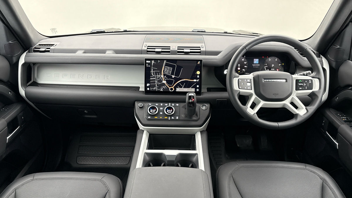 Land Rover Defender 110 Urban Image 12