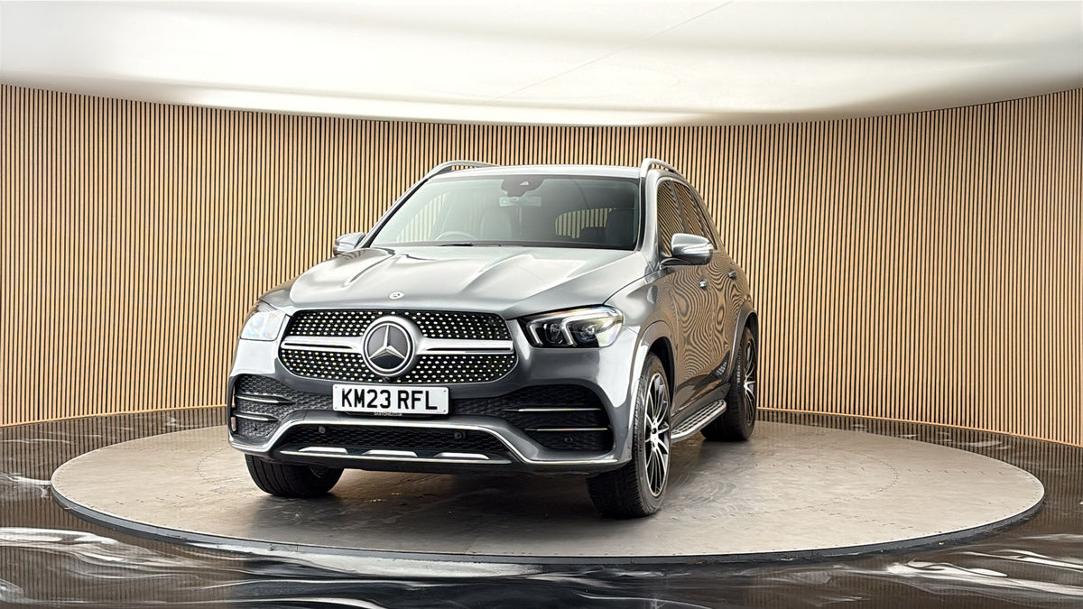 More views of Mercedes-Benz GLE