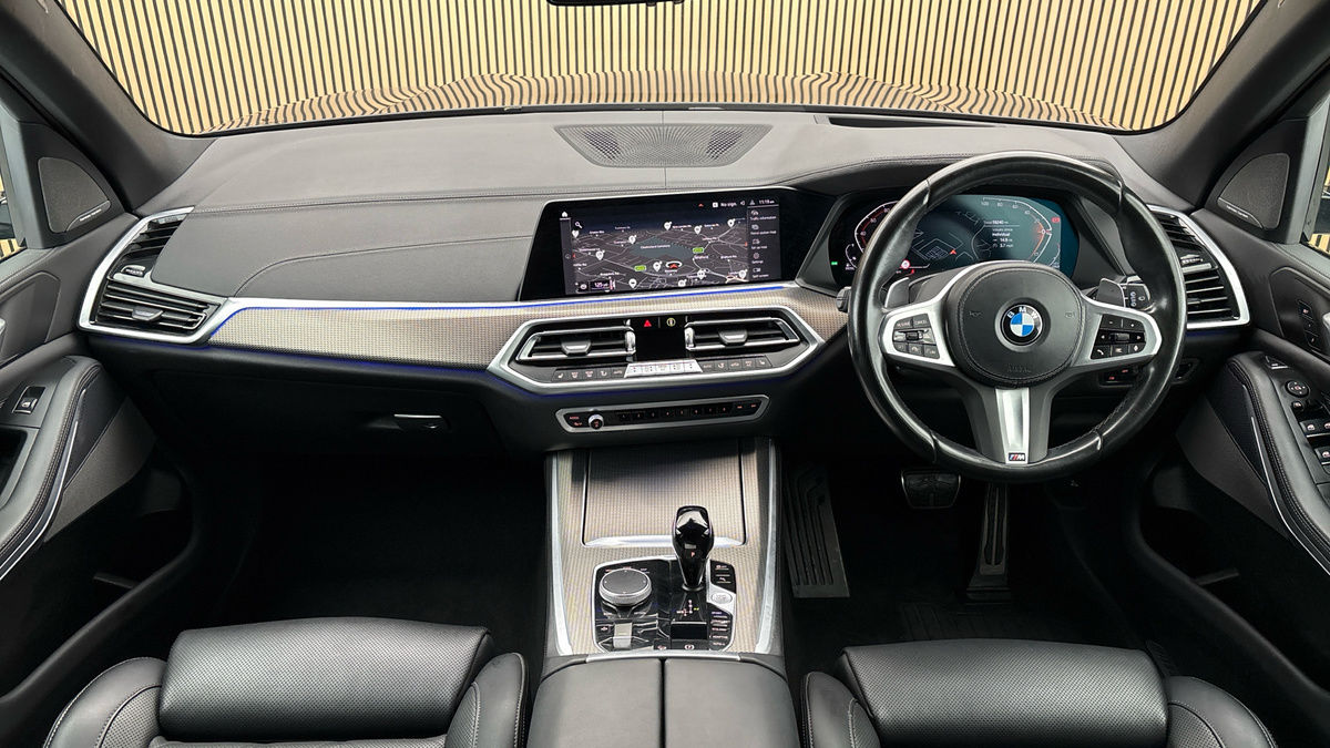BMW X5 Image 12