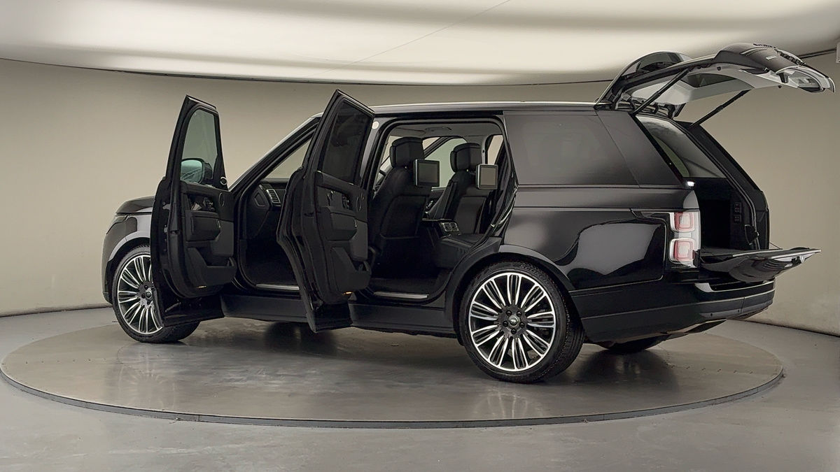 More views of Land Rover Range Rover