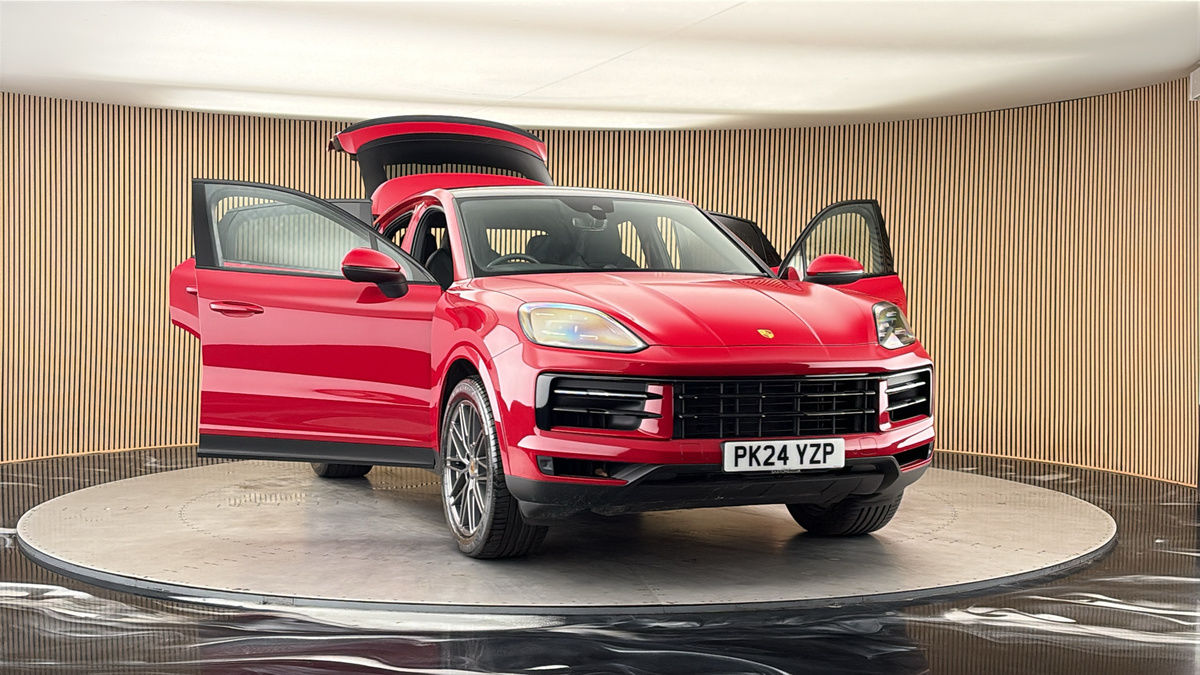 More views of Porsche Cayenne