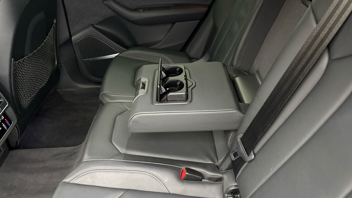 Audi Q8 Image 9