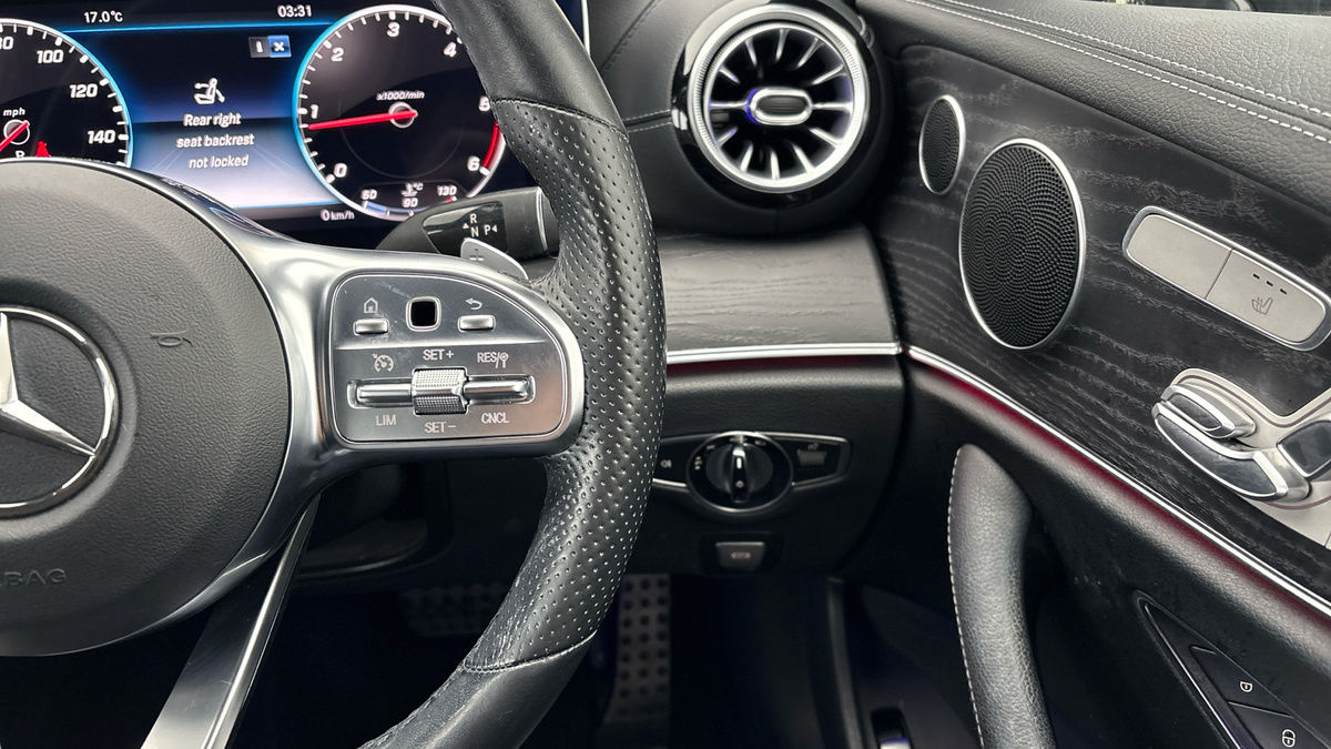 Mercedes-Benz E Class Image 14