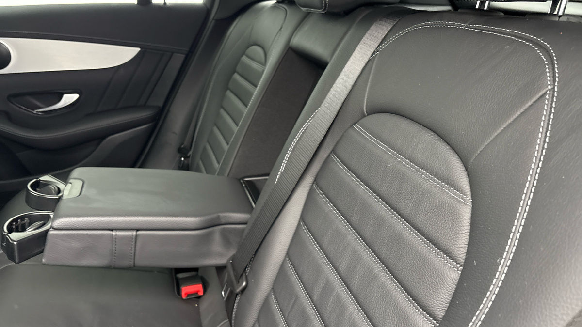 Mercedes-Benz GLC Image 9