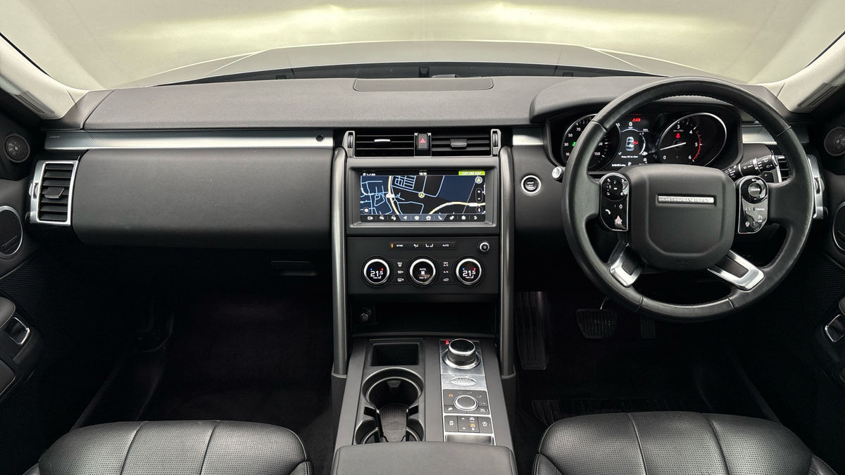 Land Rover Discovery Image 12