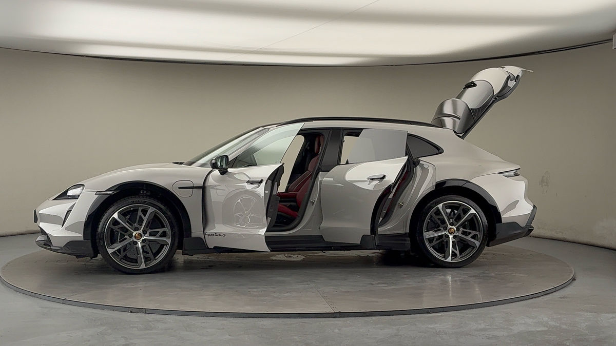 More views of Porsche Taycan