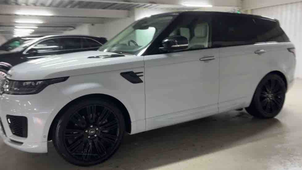 More views of Land Rover Range Rover Sport