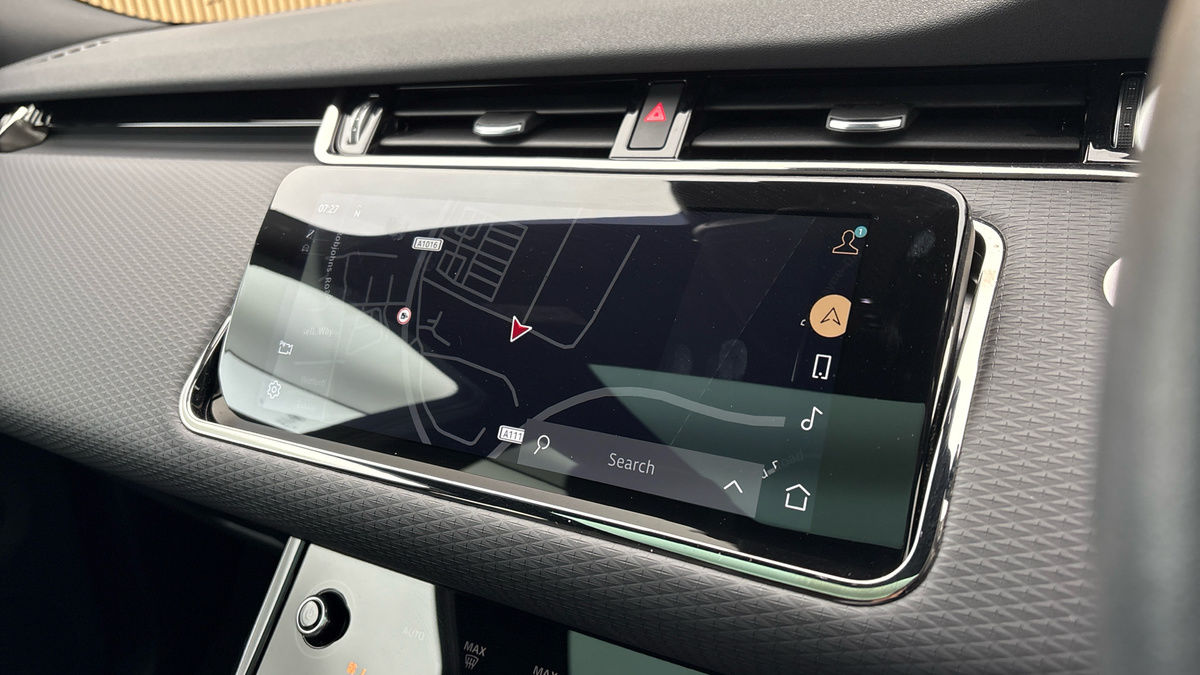 Land Rover Range Rover Evoque Image 17