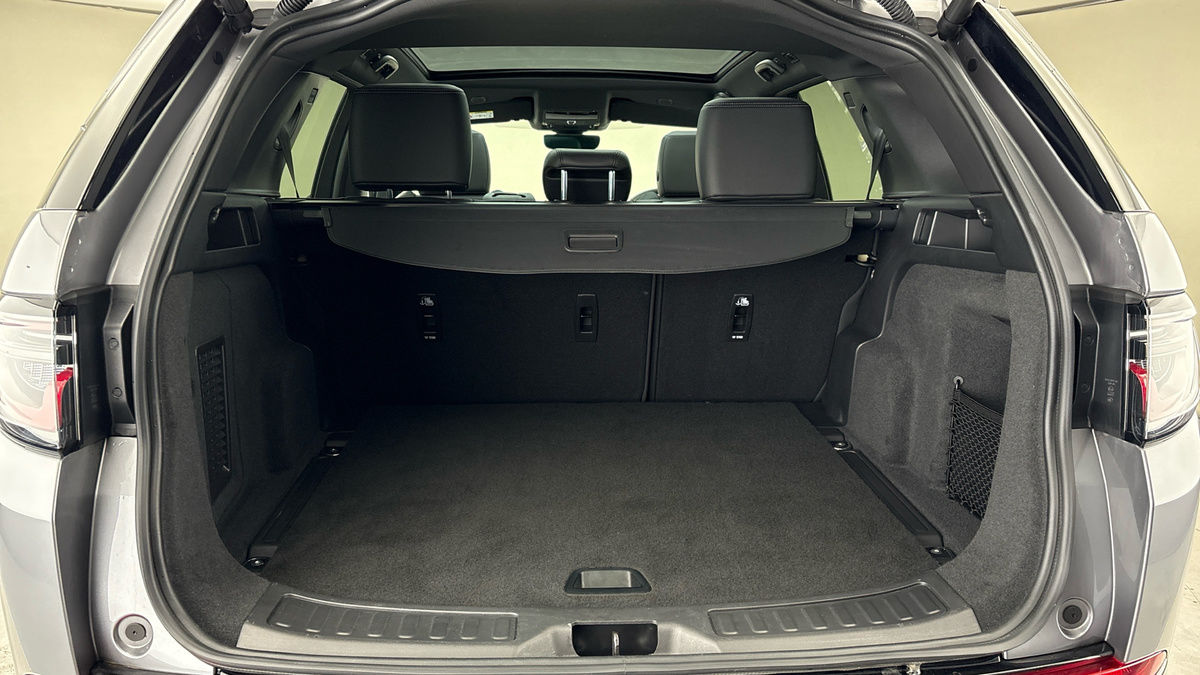 Land Rover Discovery Sport Image 11