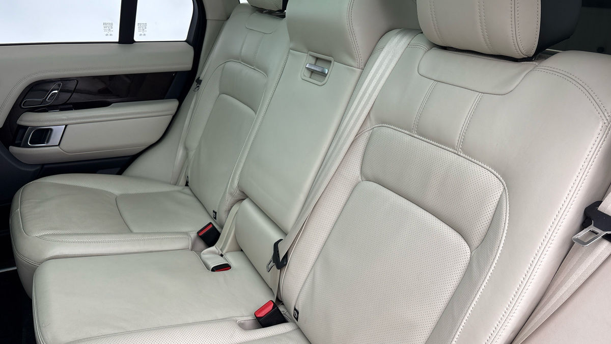 Land Rover Range Rover Image 8