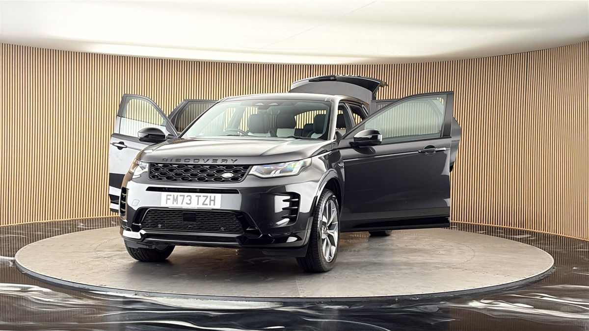 More views of Land Rover Discovery Sport