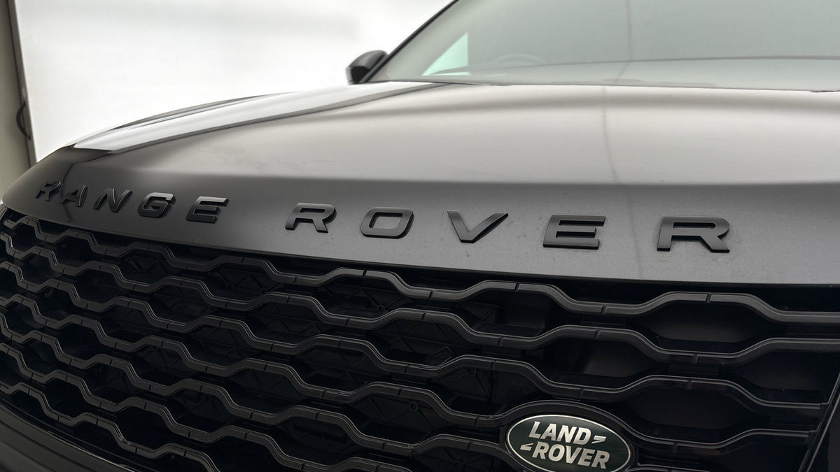 Land Rover Range Rover Velar Image 24