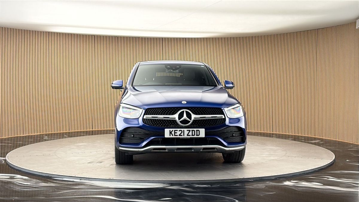 More views of Mercedes-Benz GLC