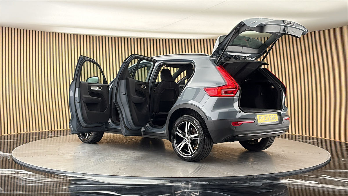 More views of Volvo XC40
