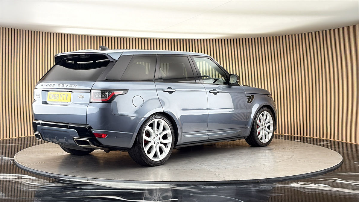 Land Rover Range Rover Sport Image 21