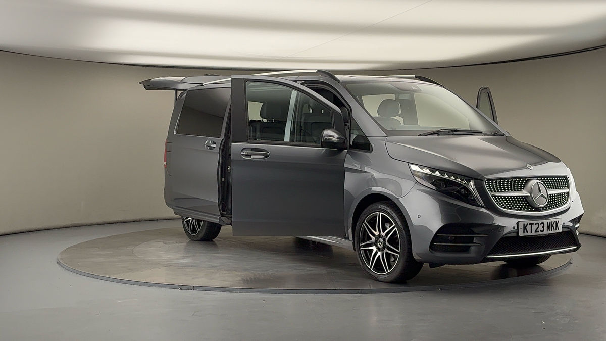 More views of Mercedes-Benz V Class