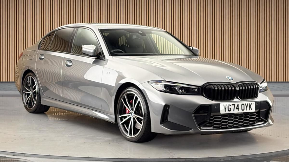 BMW 3 Series Sticky Header Image