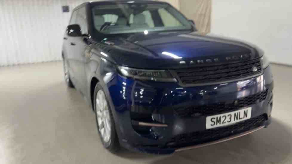 More views of Land Rover Range Rover Sport