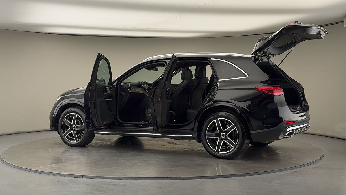 More views of Mercedes-Benz GLC