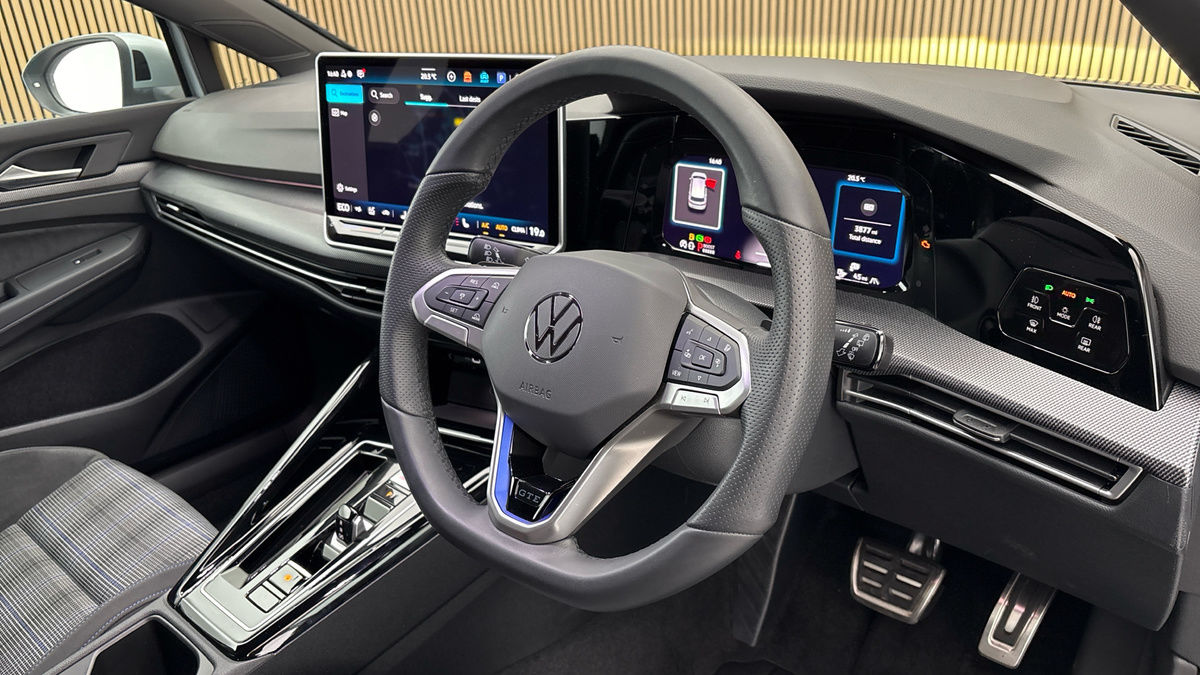 Volkswagen Golf Image 5