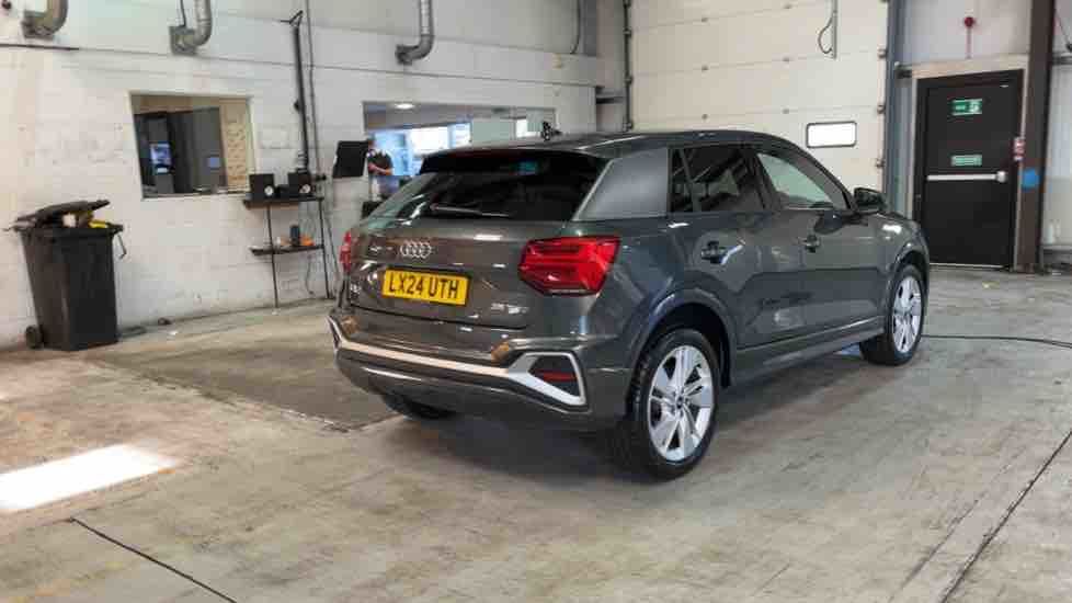 More views of Audi Q2