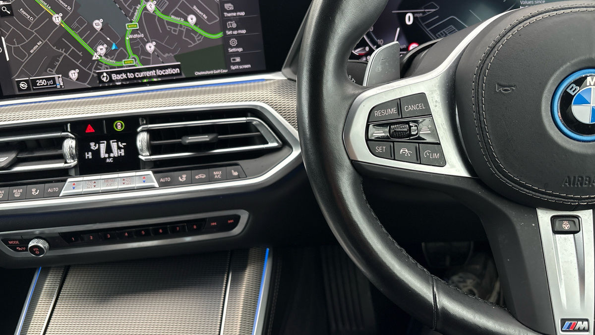 BMW X5 Image 13