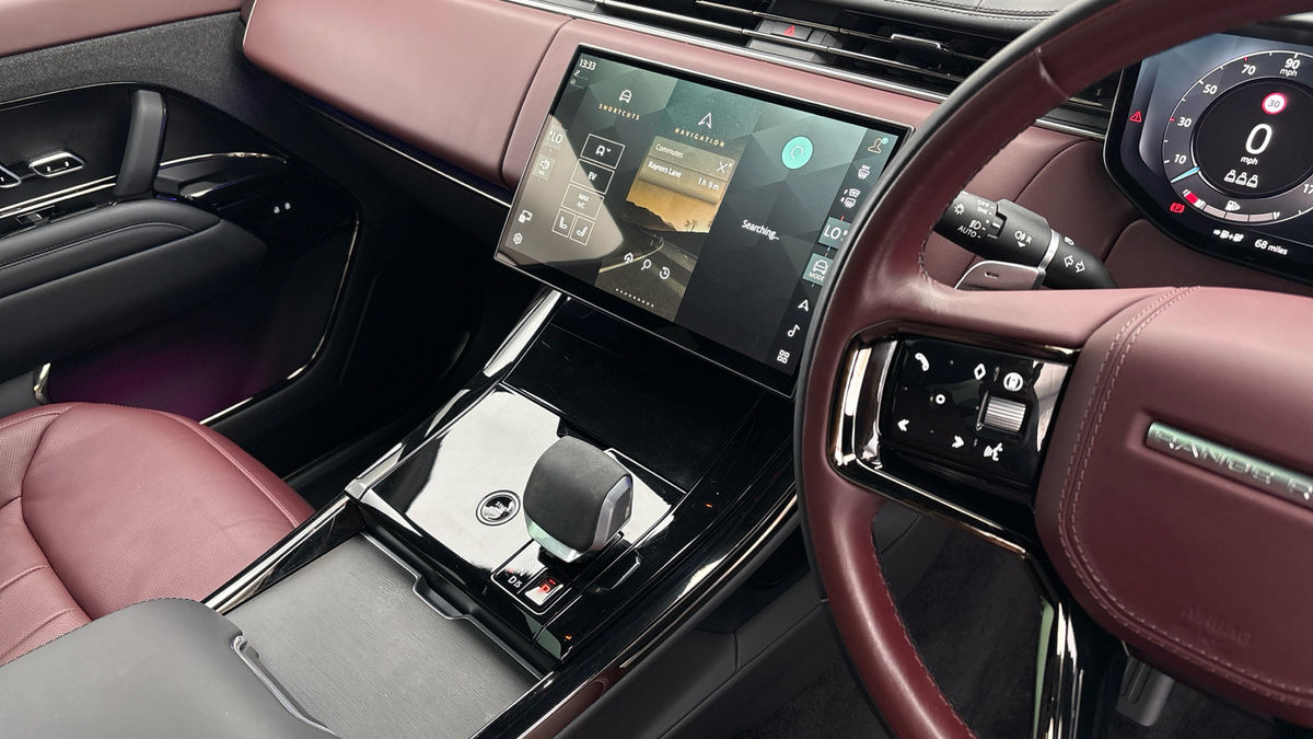 Land Rover Range Rover Sport Image 18