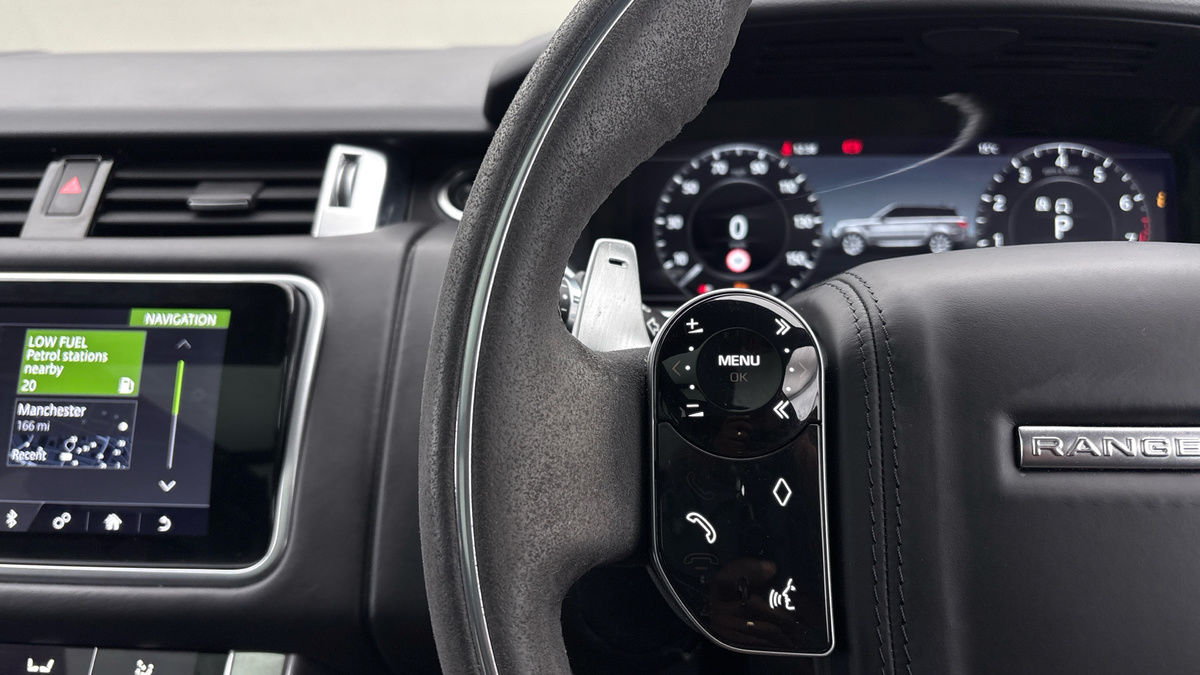 Land Rover Range Rover Sport Image 13