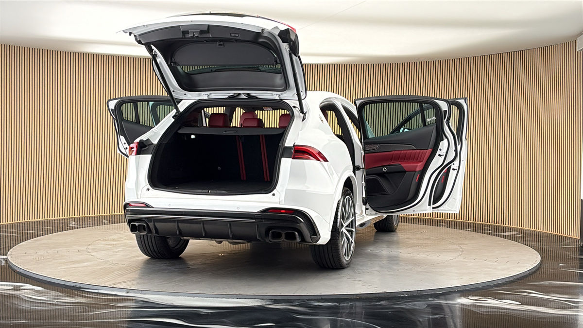 More views of Maserati Grecale