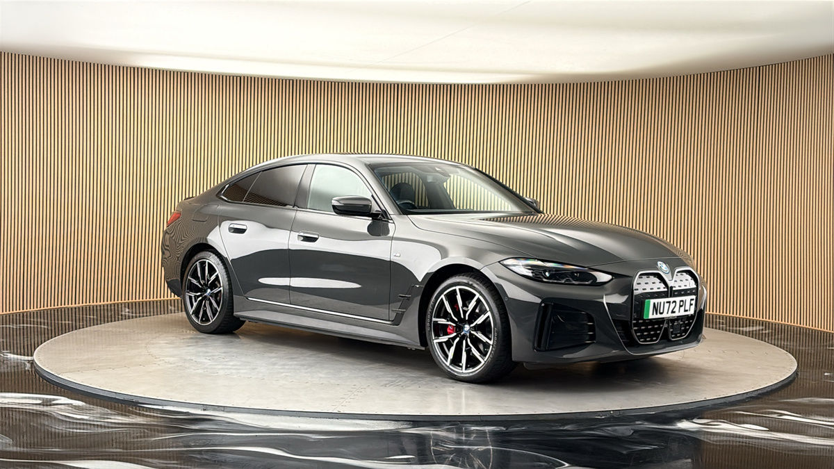 More views of BMW i4
